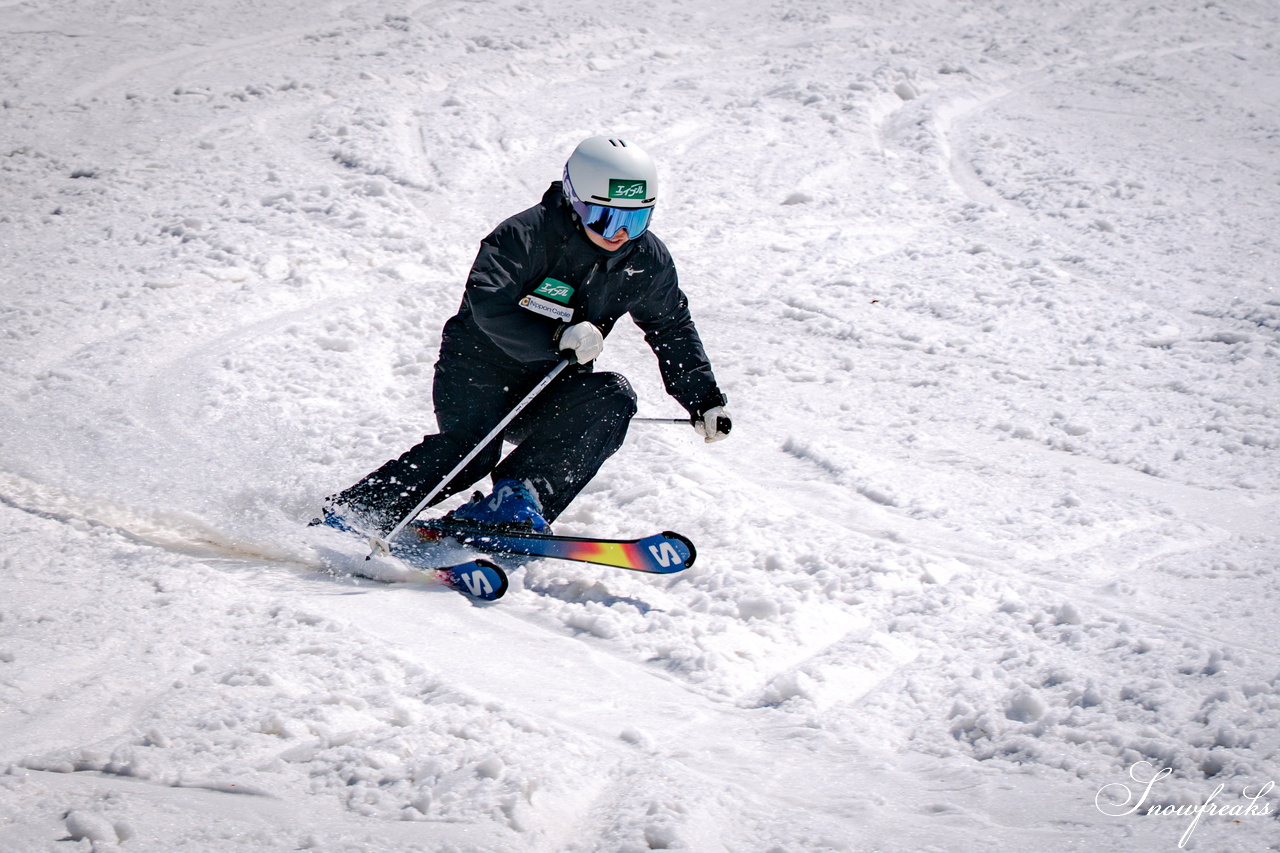 キロロリゾート｜ポカポカ陽気で絶好の春スキー日和♪こんな日は、みんなで思いっきり春雪を満喫しましょう！